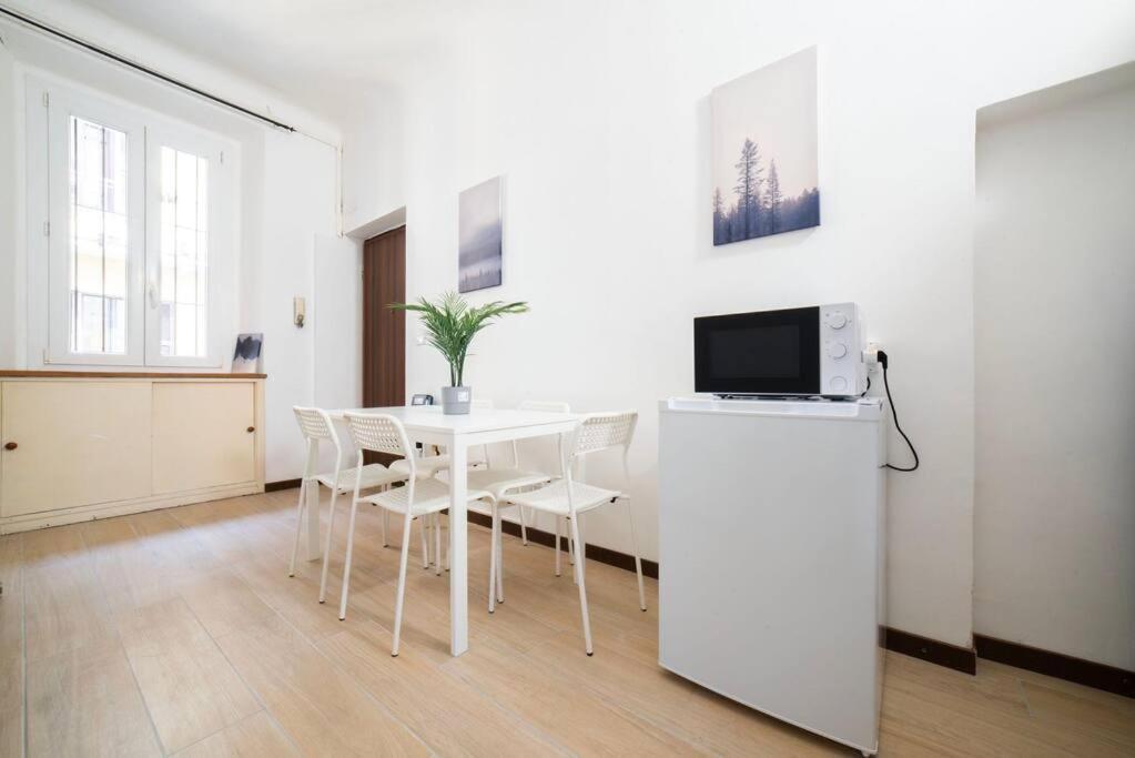 Apartment 4 Stops From The City Center Μιλάνο Εξωτερικό φωτογραφία